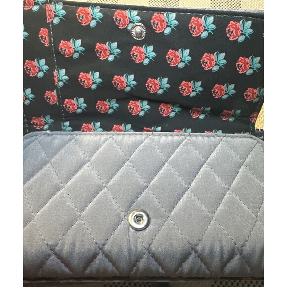 Vera Bradley Gray RFID Smartphone Wristlet‎ Accordion Wallet Roses NWT $89 - Picture 5 of 12